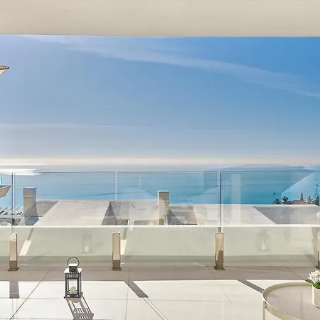 Апартаменты Stupa Hills, Avec Vue Sur A *